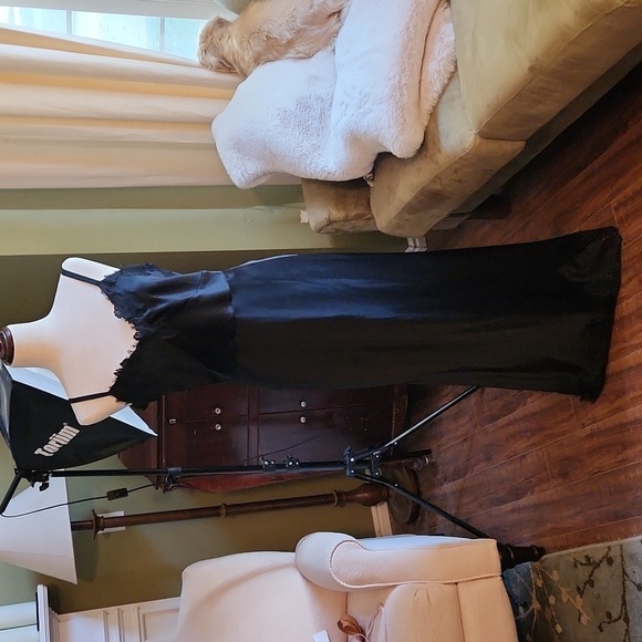 NWT Gorgeous Polo Ralph Lauren Black Lacy Slip Dress-Size 6​​​​​​​​ - Picture 1 of 7